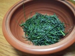 画像1: 自然仕立て 手摘み茶 摩利支 22g