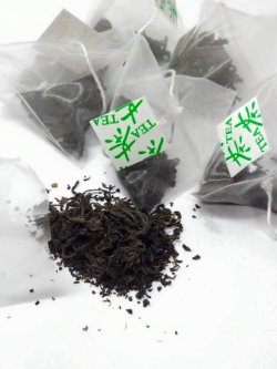 画像2: 日本の紅茶　べにふうき ティーバッグ ２ｇ15個入り