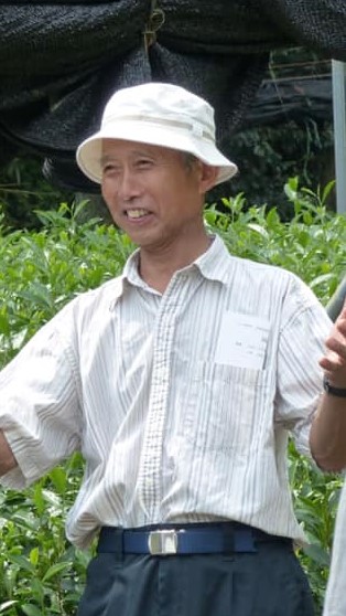 いらっしゃいませ